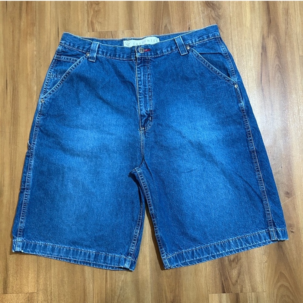 Relaxed Fit Blue Jean Shorts with Knee-Length Style size :Waist38